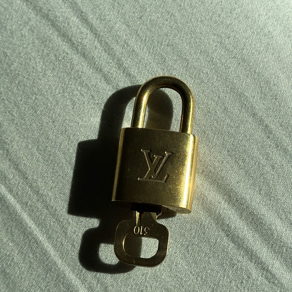 Louis Vuitton 300 Series Brass Lock & Key #310